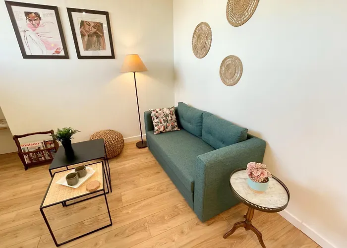 Апартаменты Le Cocon Avec Vue ! Charme, Confort Et Proximite Гавр